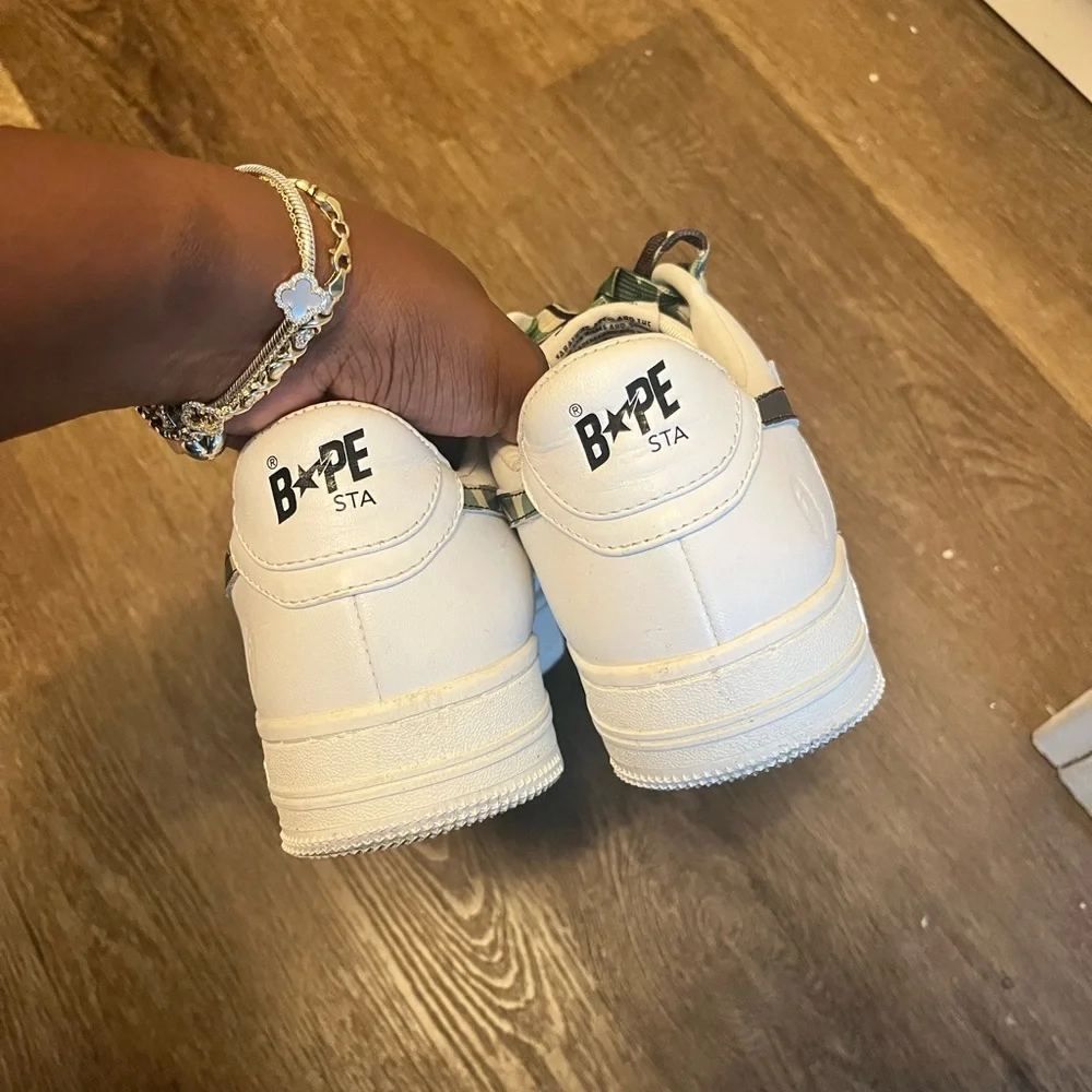 A BATHING APE (BAPE) GREEN CAMO SNEAKERS - Picture 5 of 5